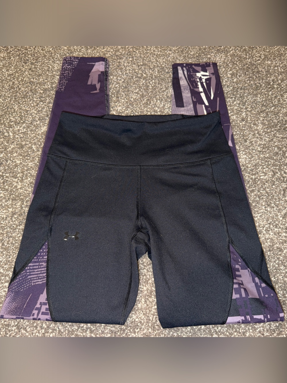 Under Armour Performance Women’s Leggings size Small, 27” inseam